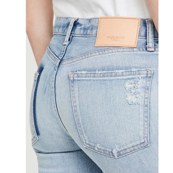 Moussy Vintage Altawoods Cropped Distressed Tapered Jeans - Picture 5 of 11